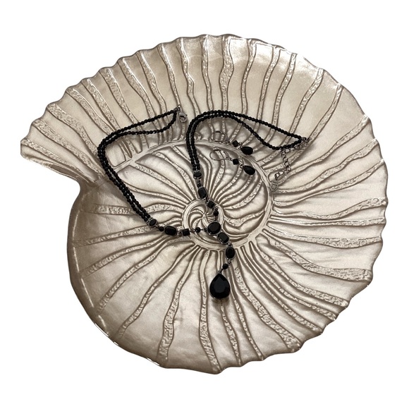 Carolina Herrera Teardrop Pendant Necklace And 1928 Teardrop Dangle Earrings EUC - Picture 12 of 16